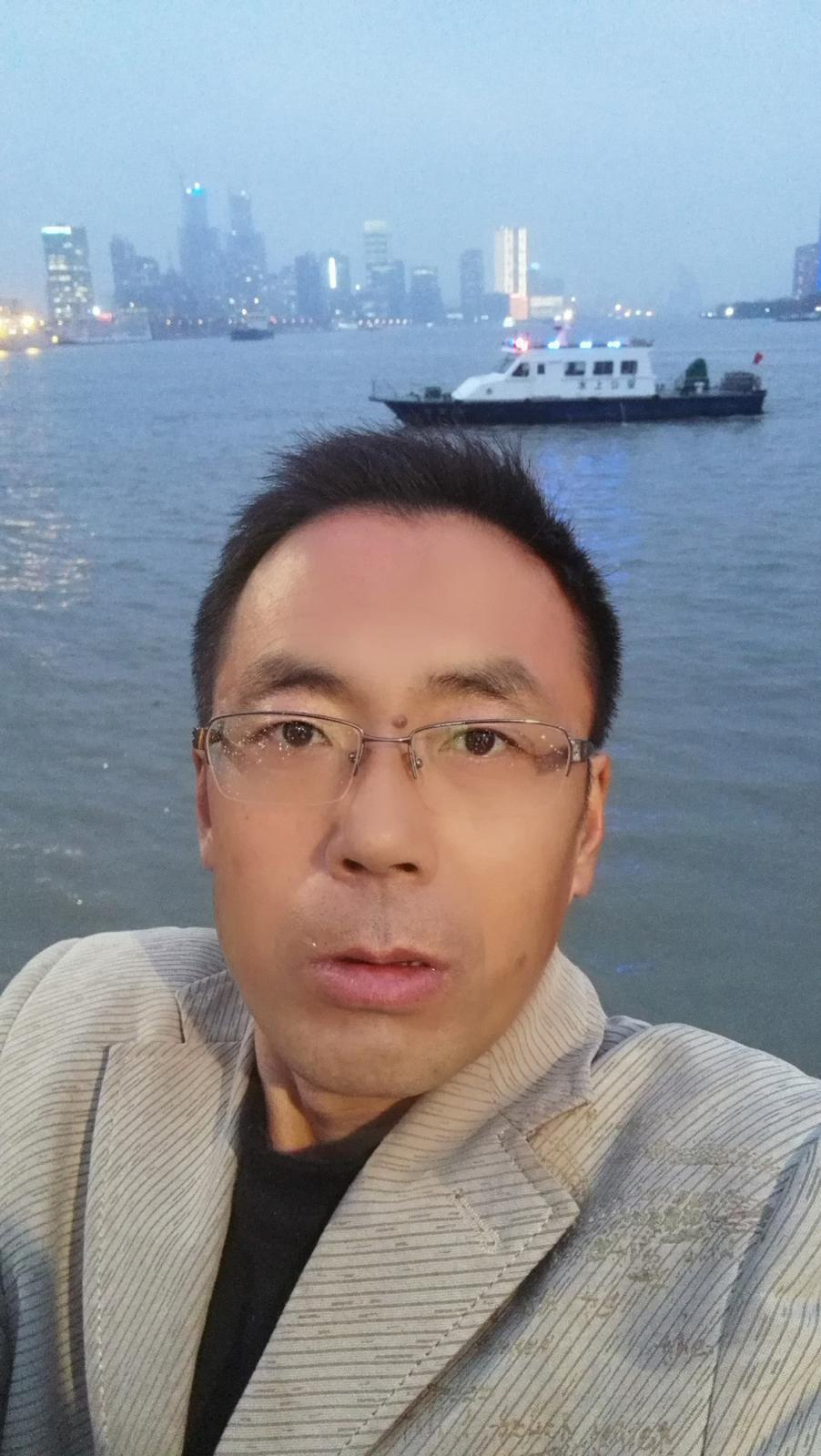 风过群山惠有缘