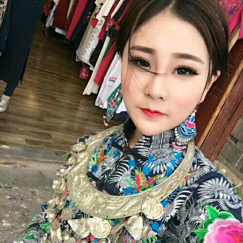 隔壁男孩的女神