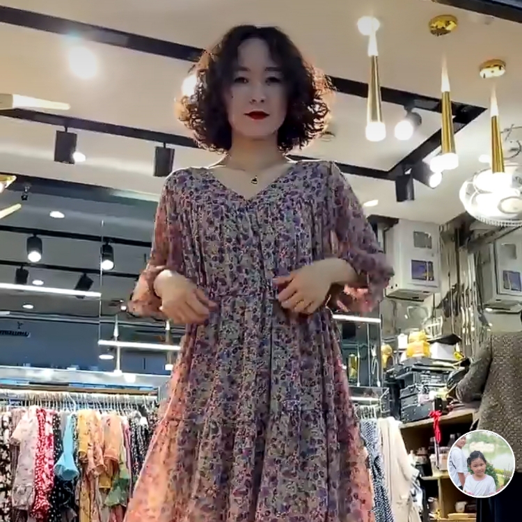 傲雪寒梅獨(dú)自香