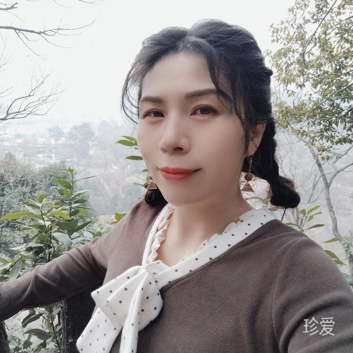 晴天的的一朵云