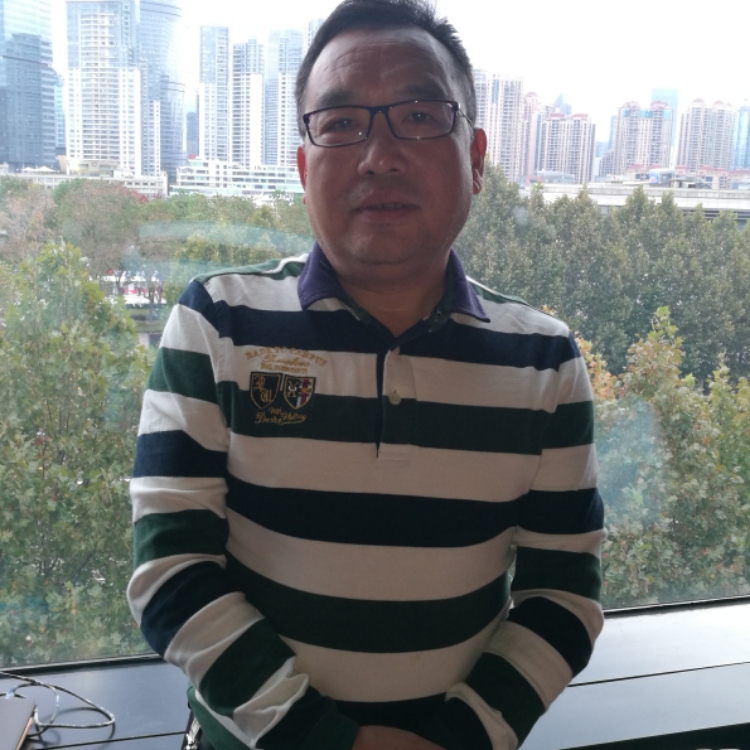 笨牛滄海一聲笑