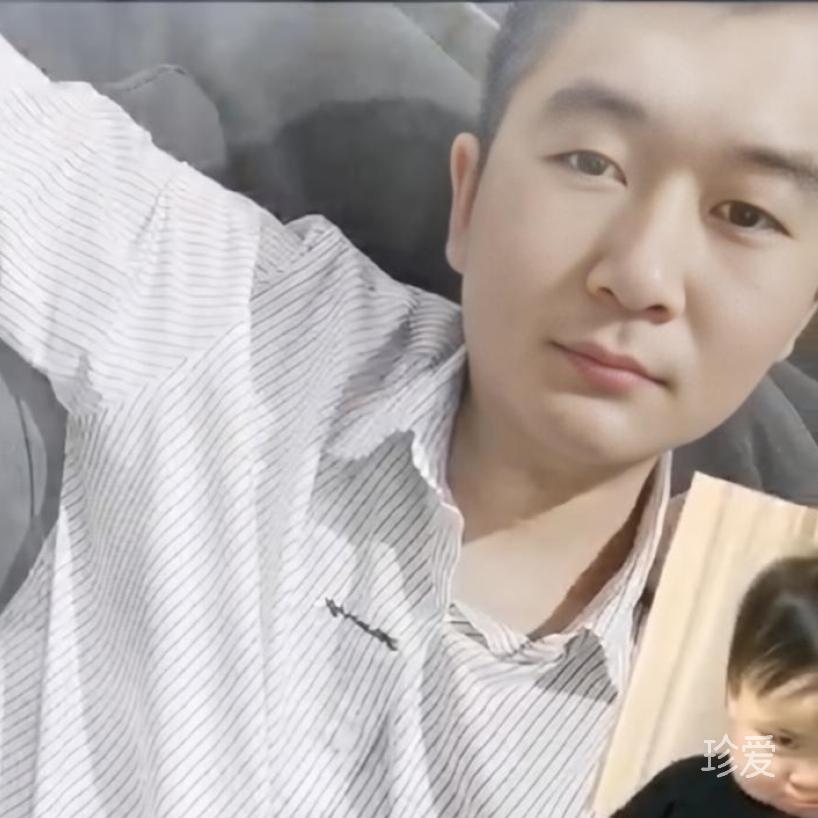 林间溪水