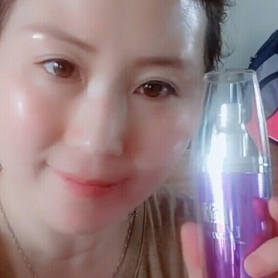 笑而不泣