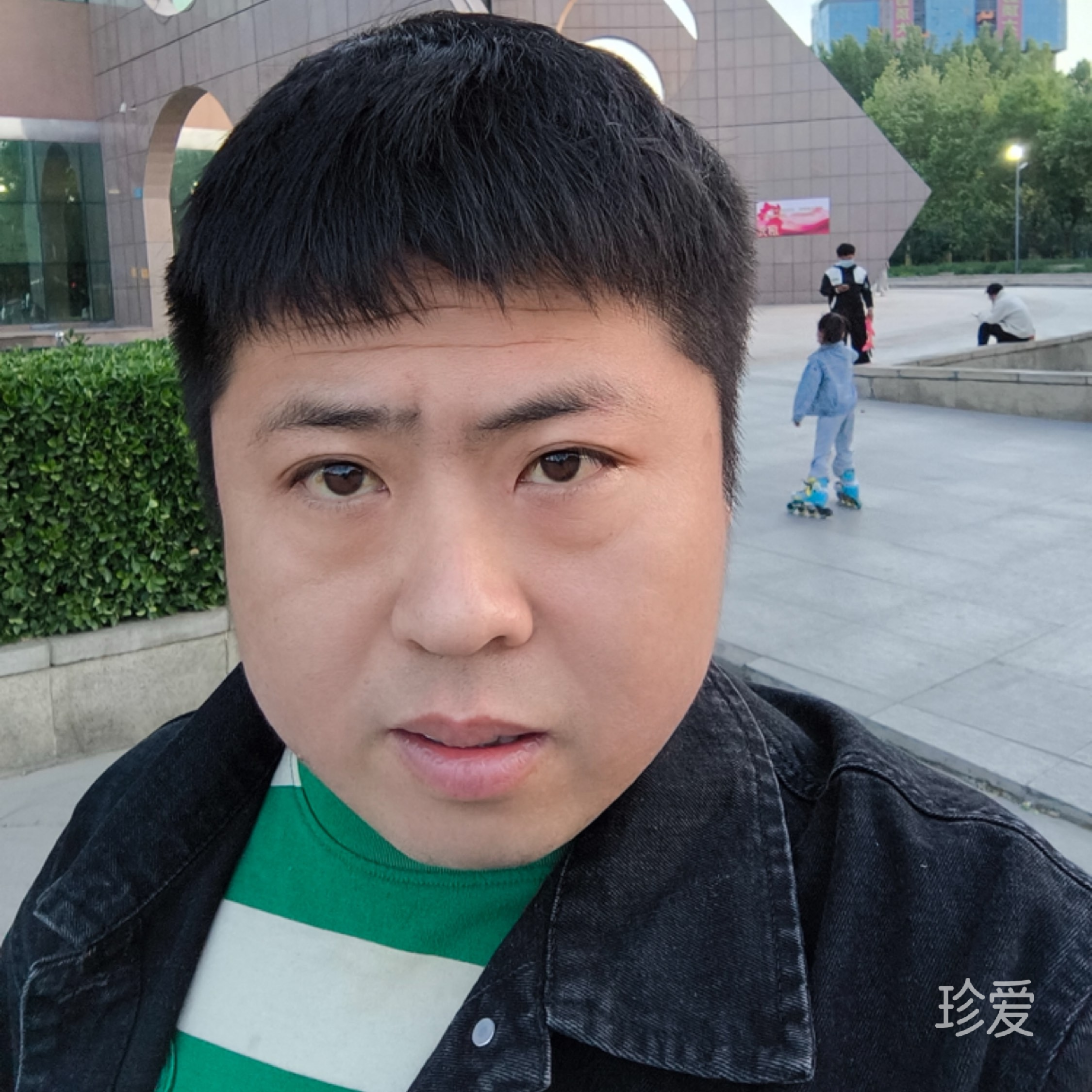 画画的北北