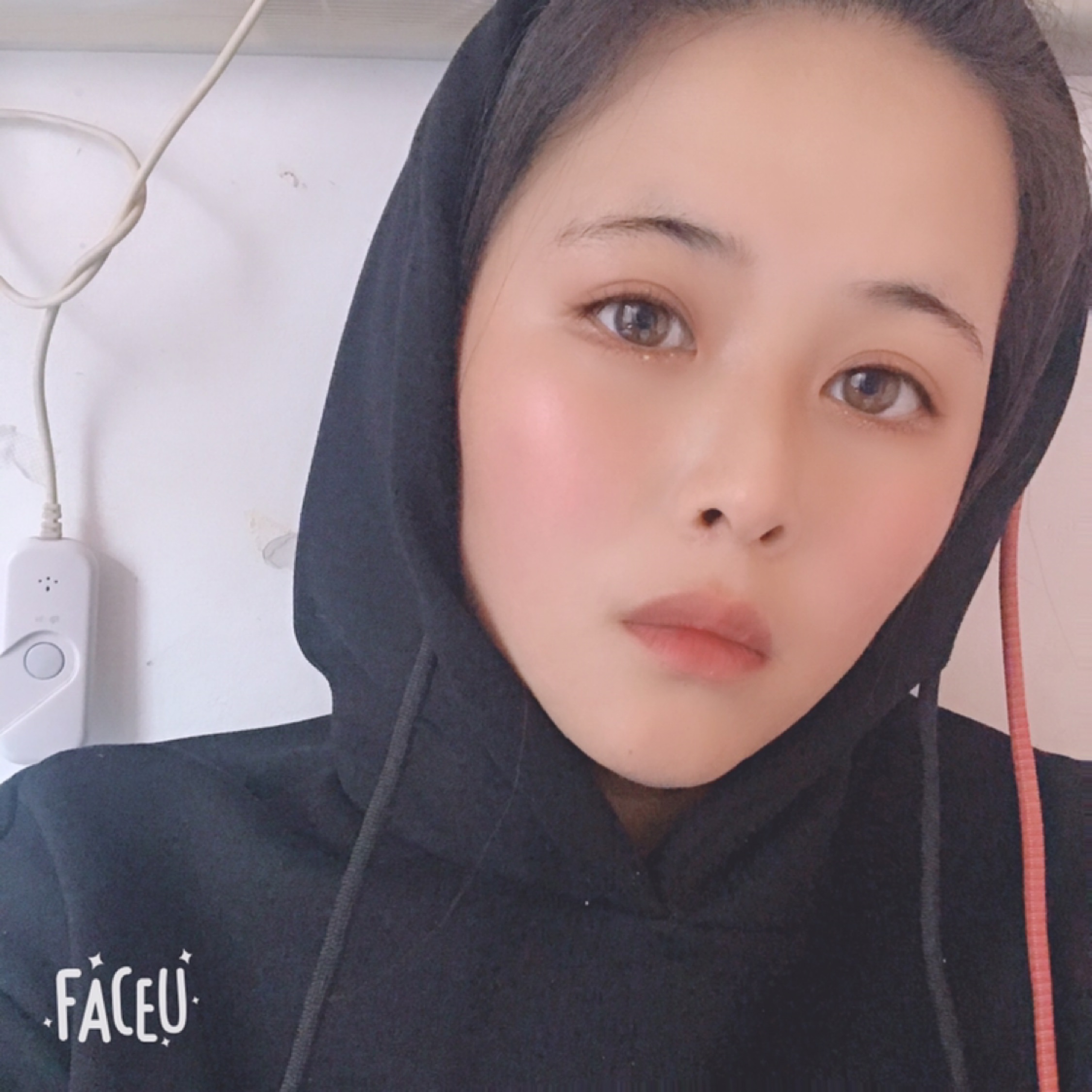 不開心的胖姑娘