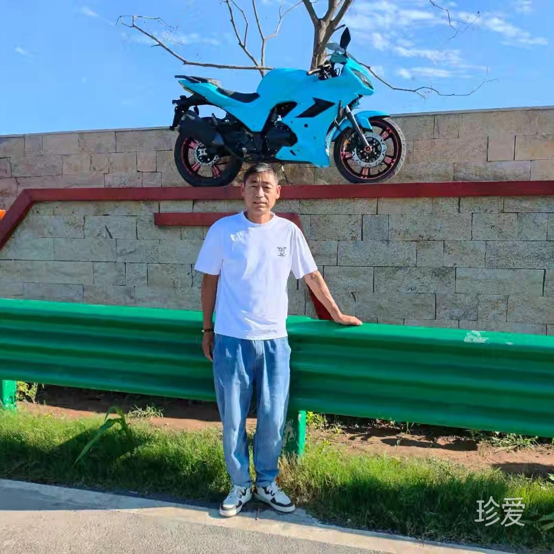 默默无闻