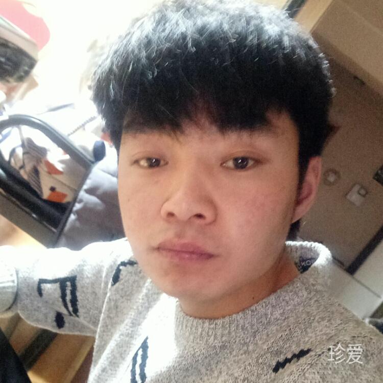这个男人不太冷