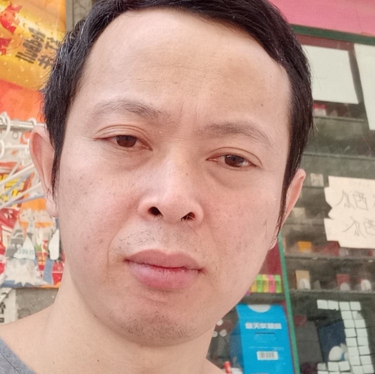 男人看事業(yè)