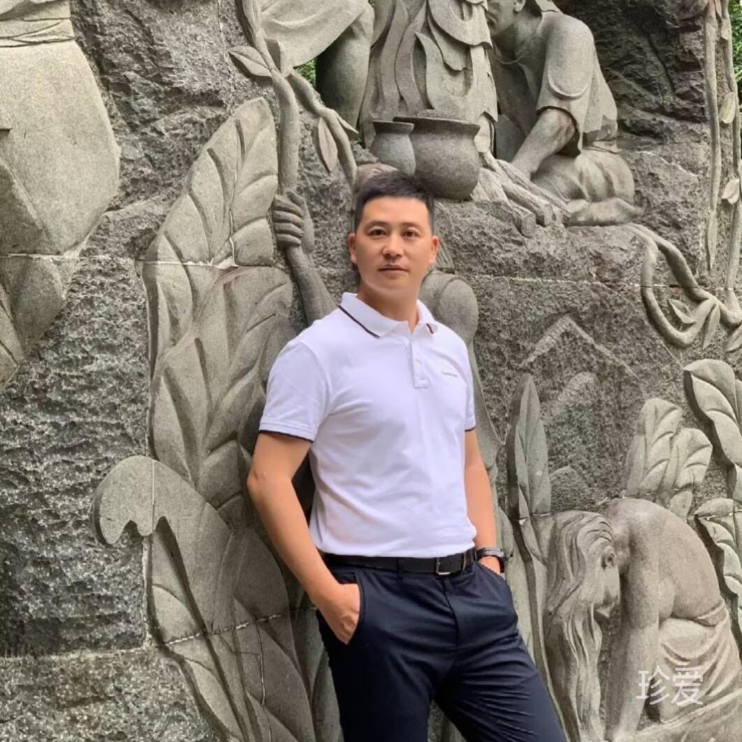 晚秋的枫叶