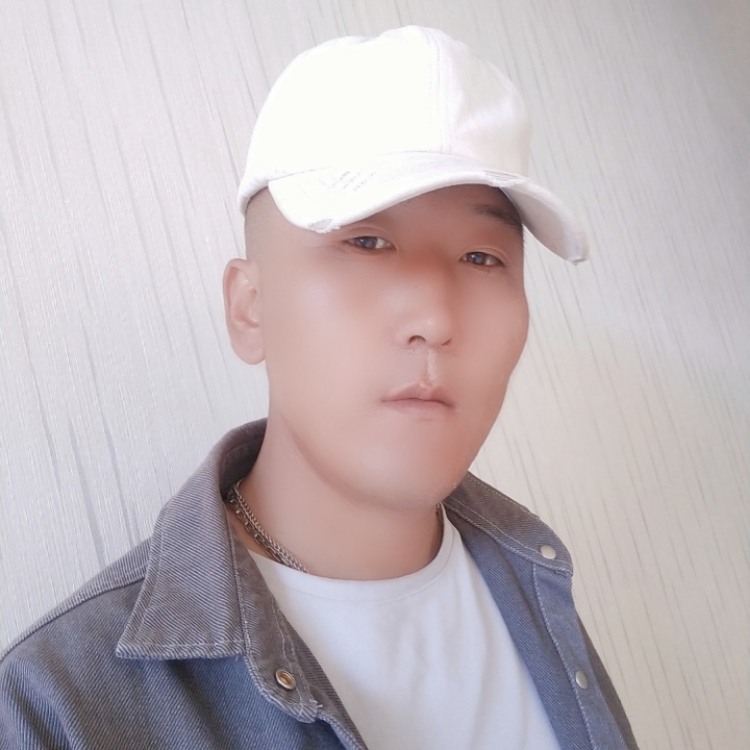 沙漠中的一抹綠色