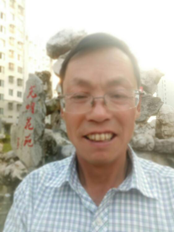 找一同城女士相伴在