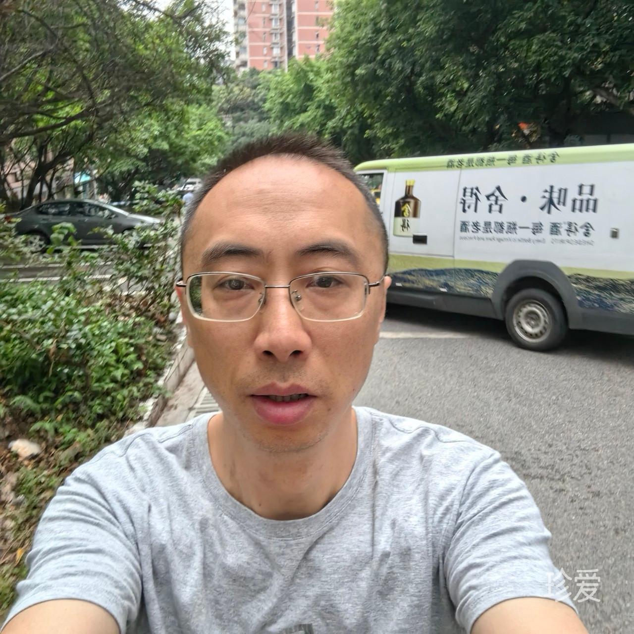 不吃萝卜的兔子