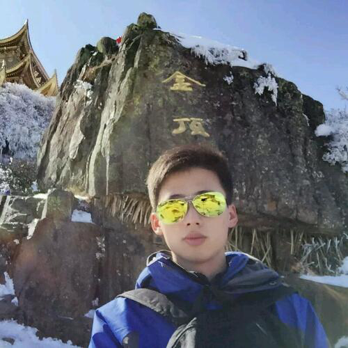 莫凡