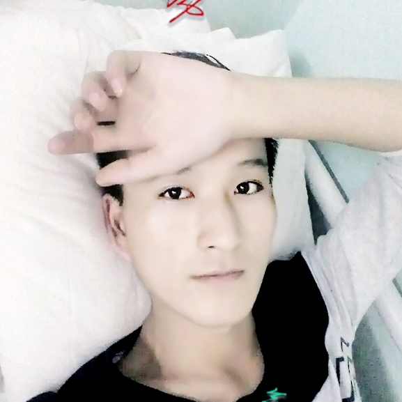 倚樓聽風(fēng)風(fēng)不往