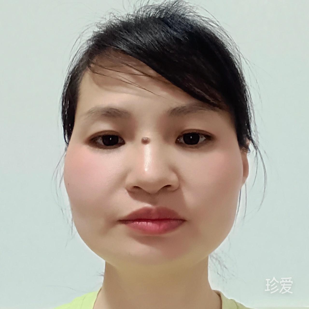 淡淡一笑