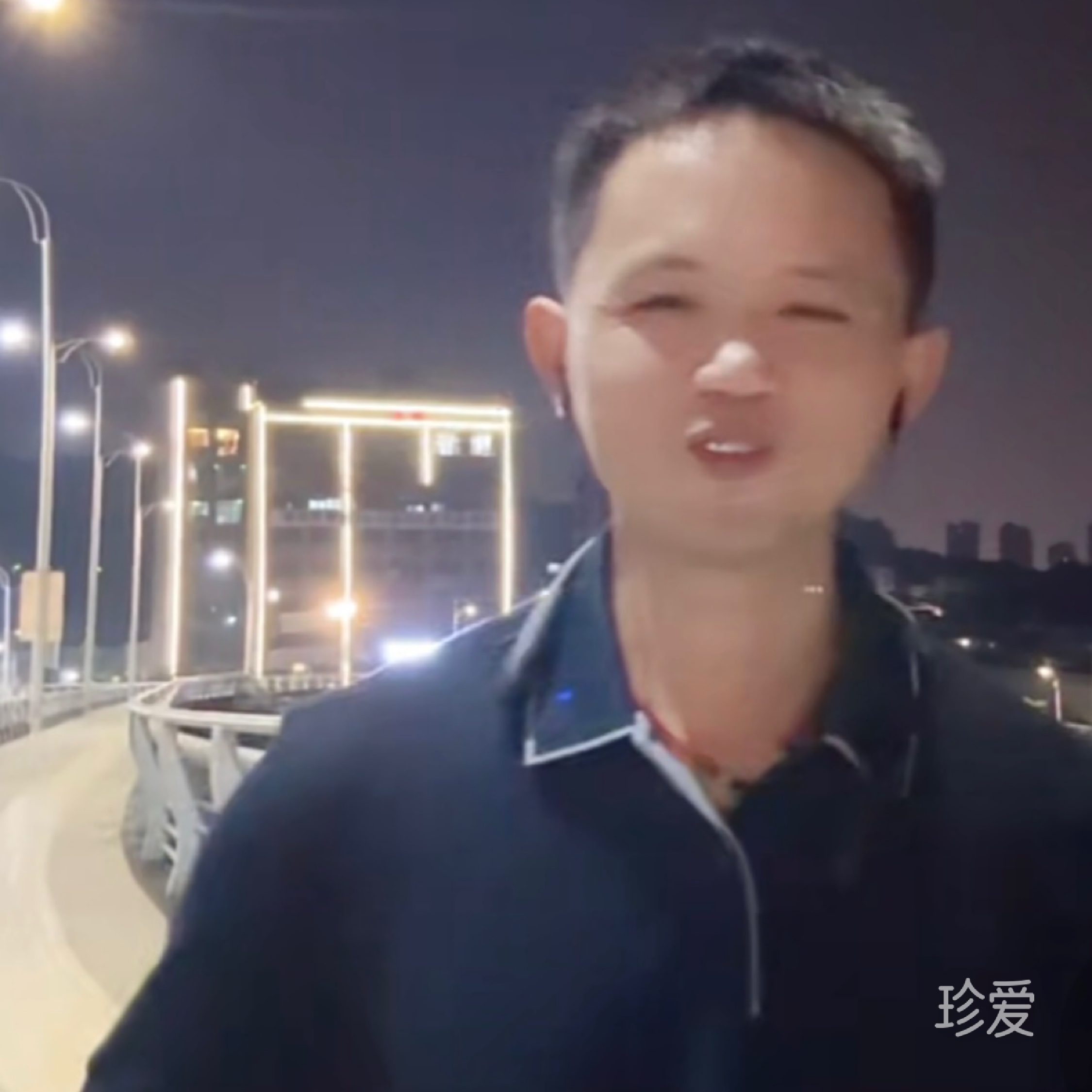 笑谈尘世