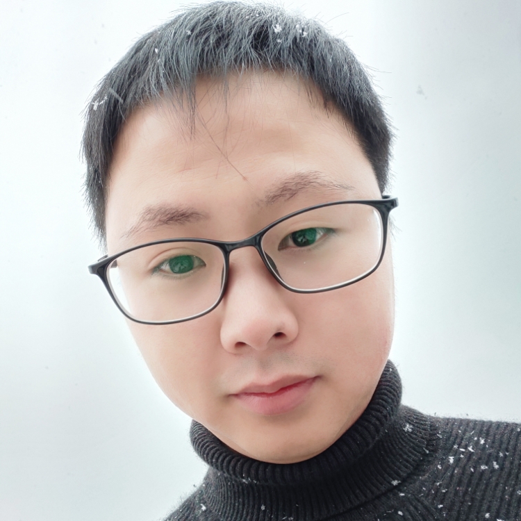 愛吃海鮮的大臉貓