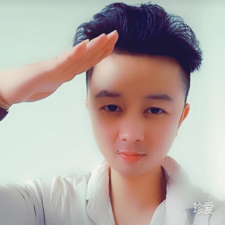 体贴的投影仪