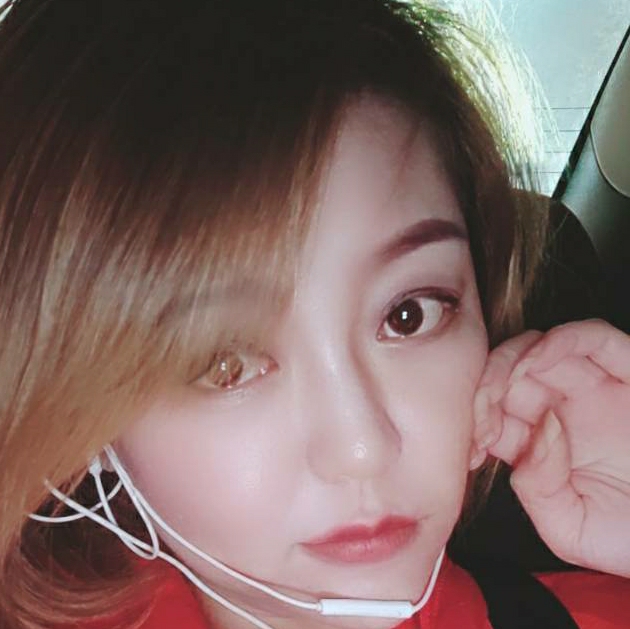 誰卑微了現(xiàn)實