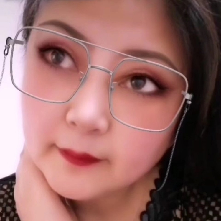 為自己撐起一片天