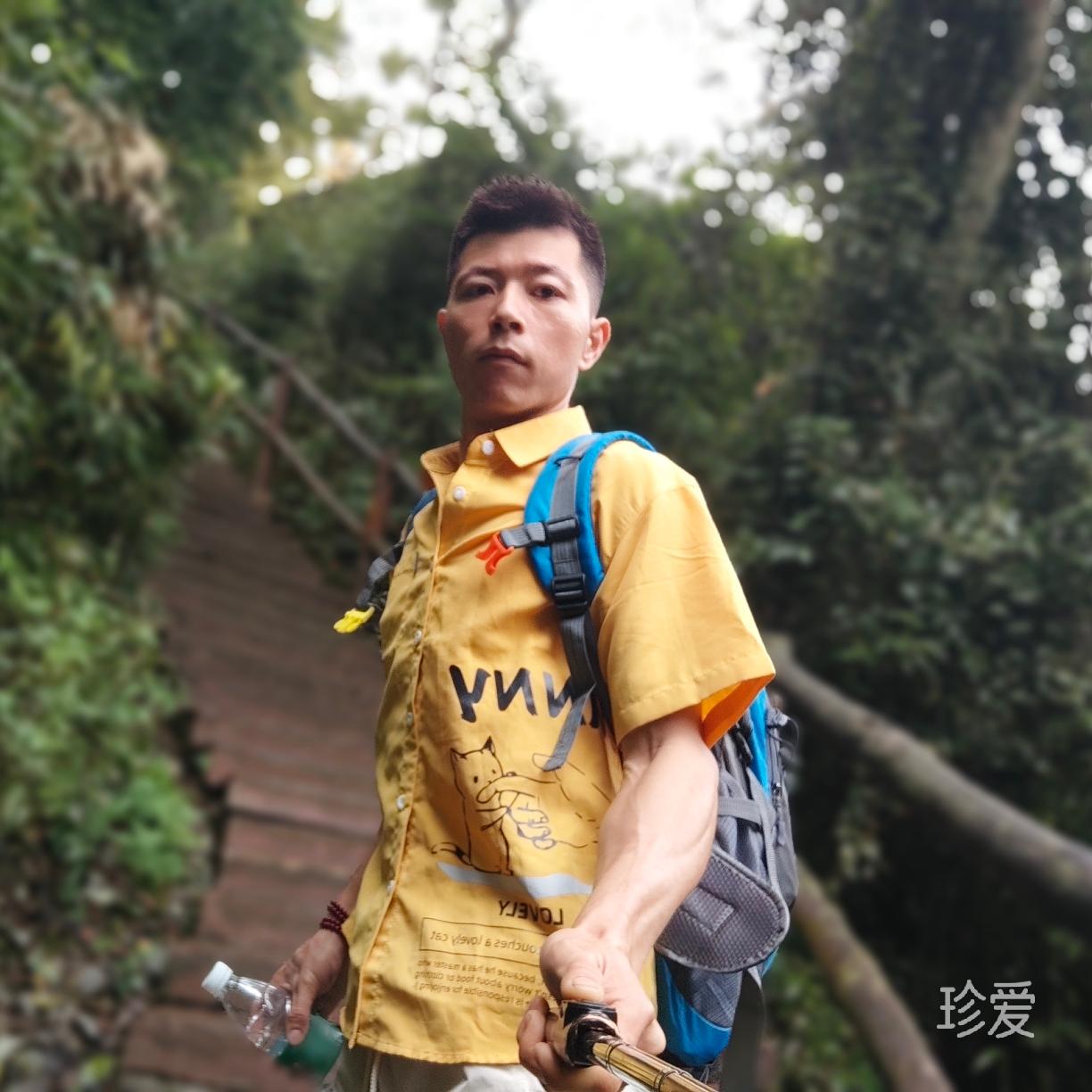 小尹同学在相亲