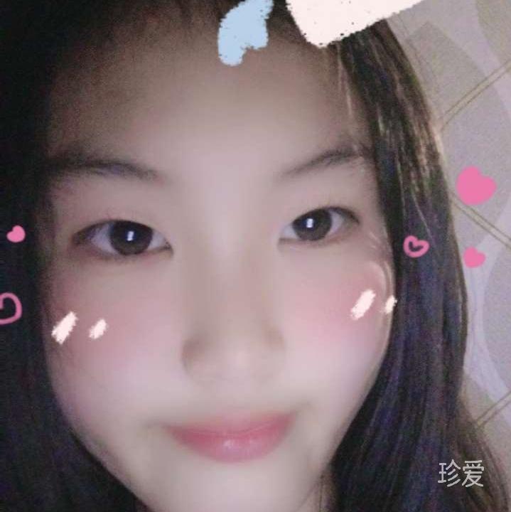 走在迷霧的小巷里