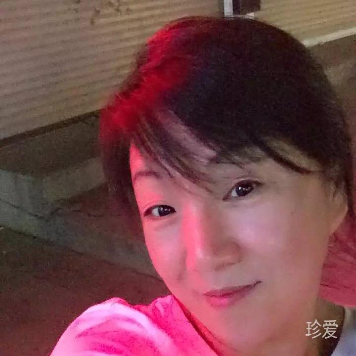 沐落蘩花