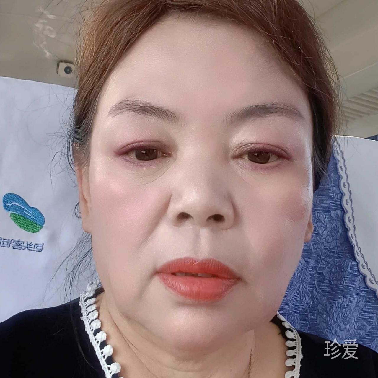 相依相偎
