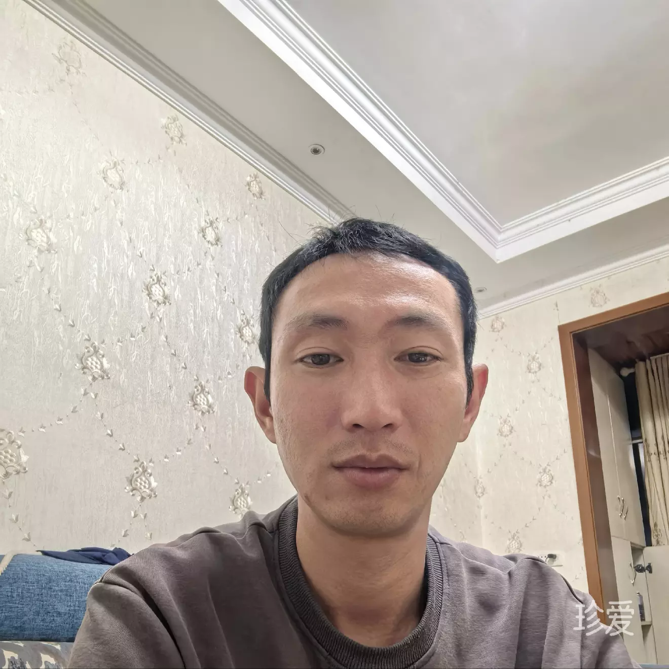 深蓝色的星空