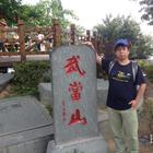 我踏月色而來