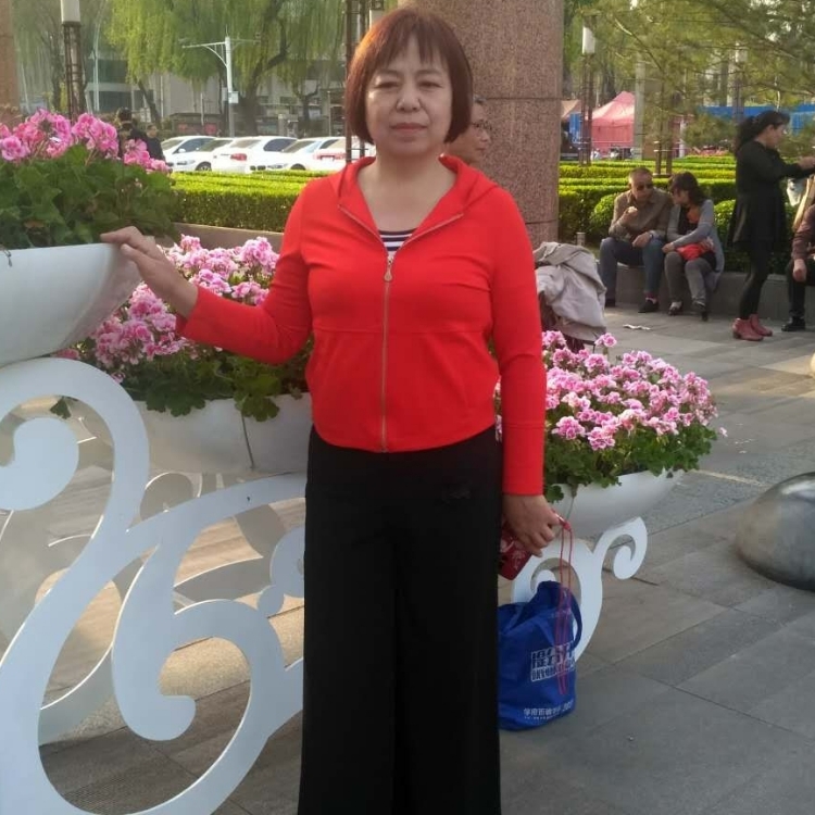 舊時(shí)微風(fēng)拂曉城