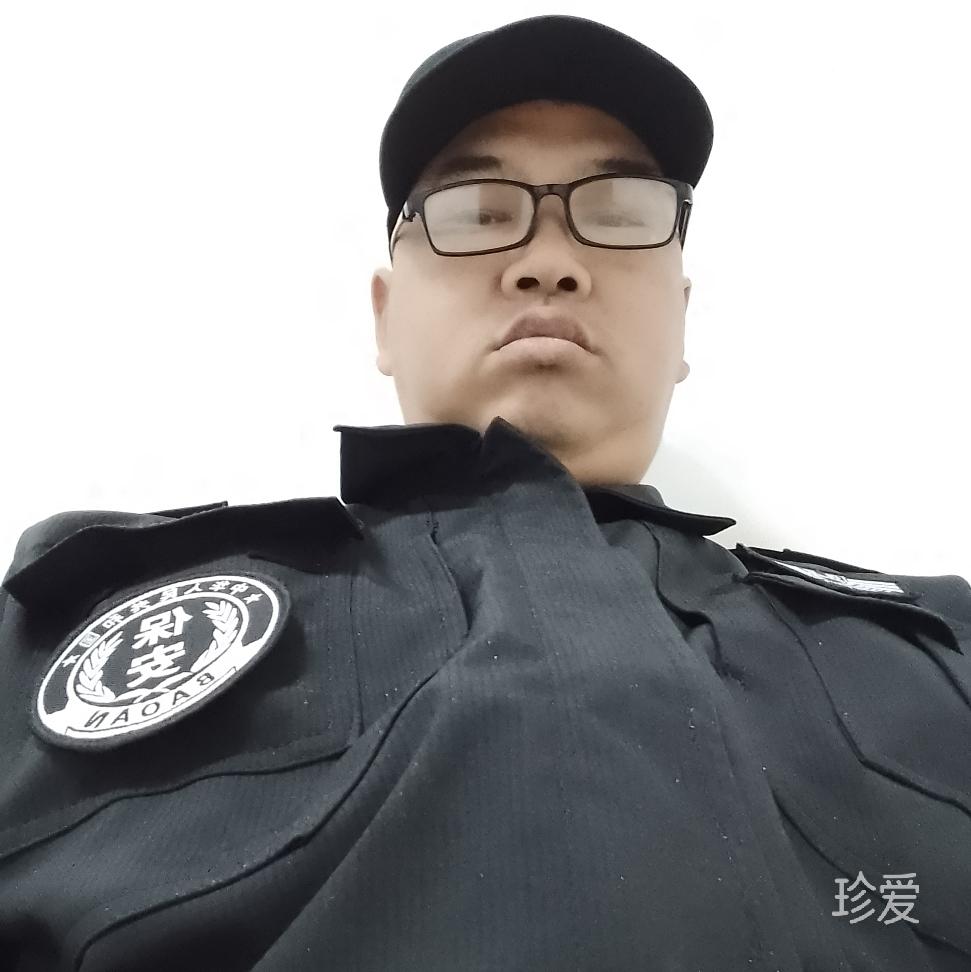 明明并不完美无瑕