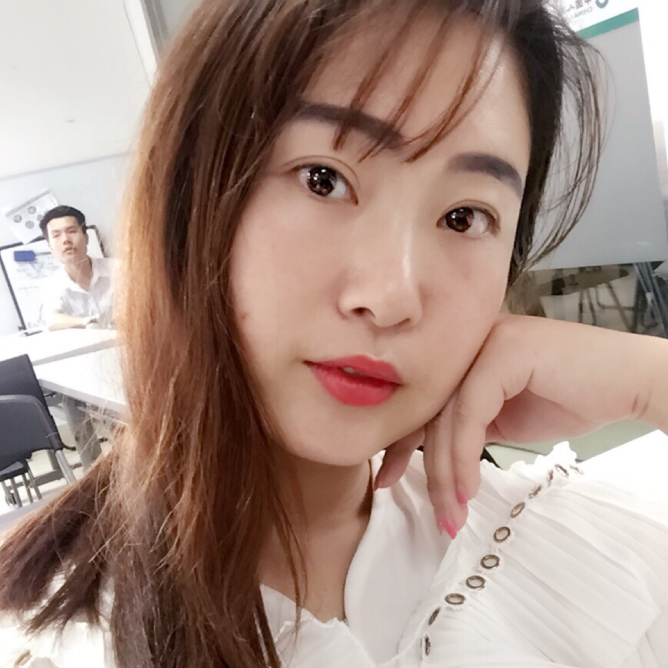 莹莹