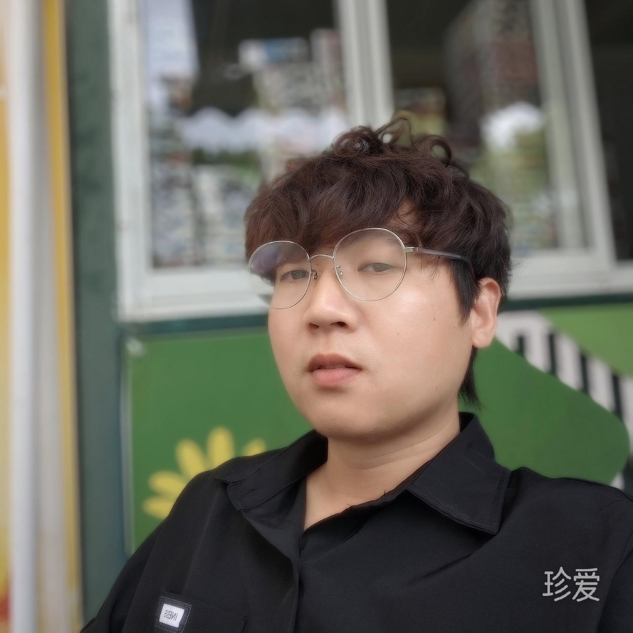 小鱼傻傻