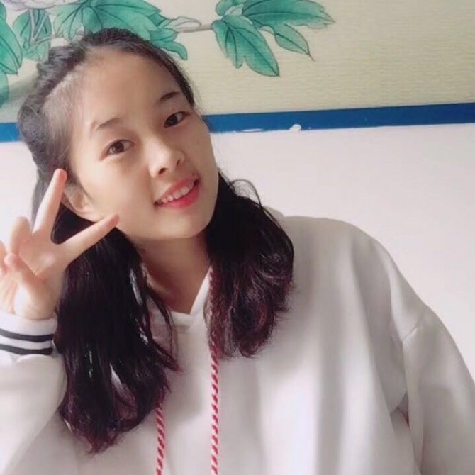 海上月是天上月