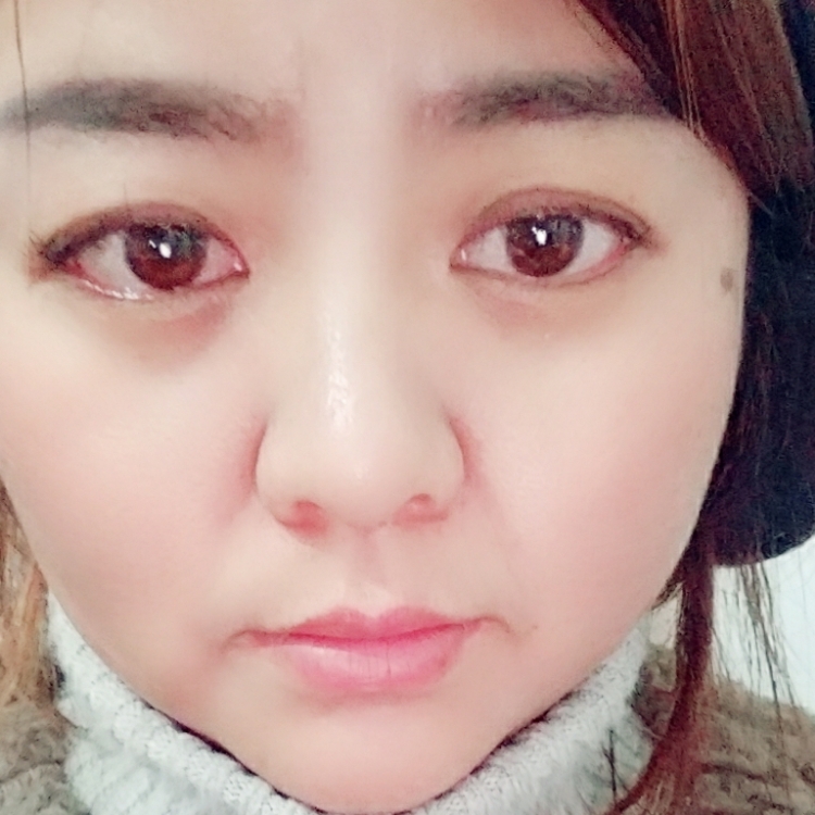 找一個(gè)結(jié)實(shí)的肩膀