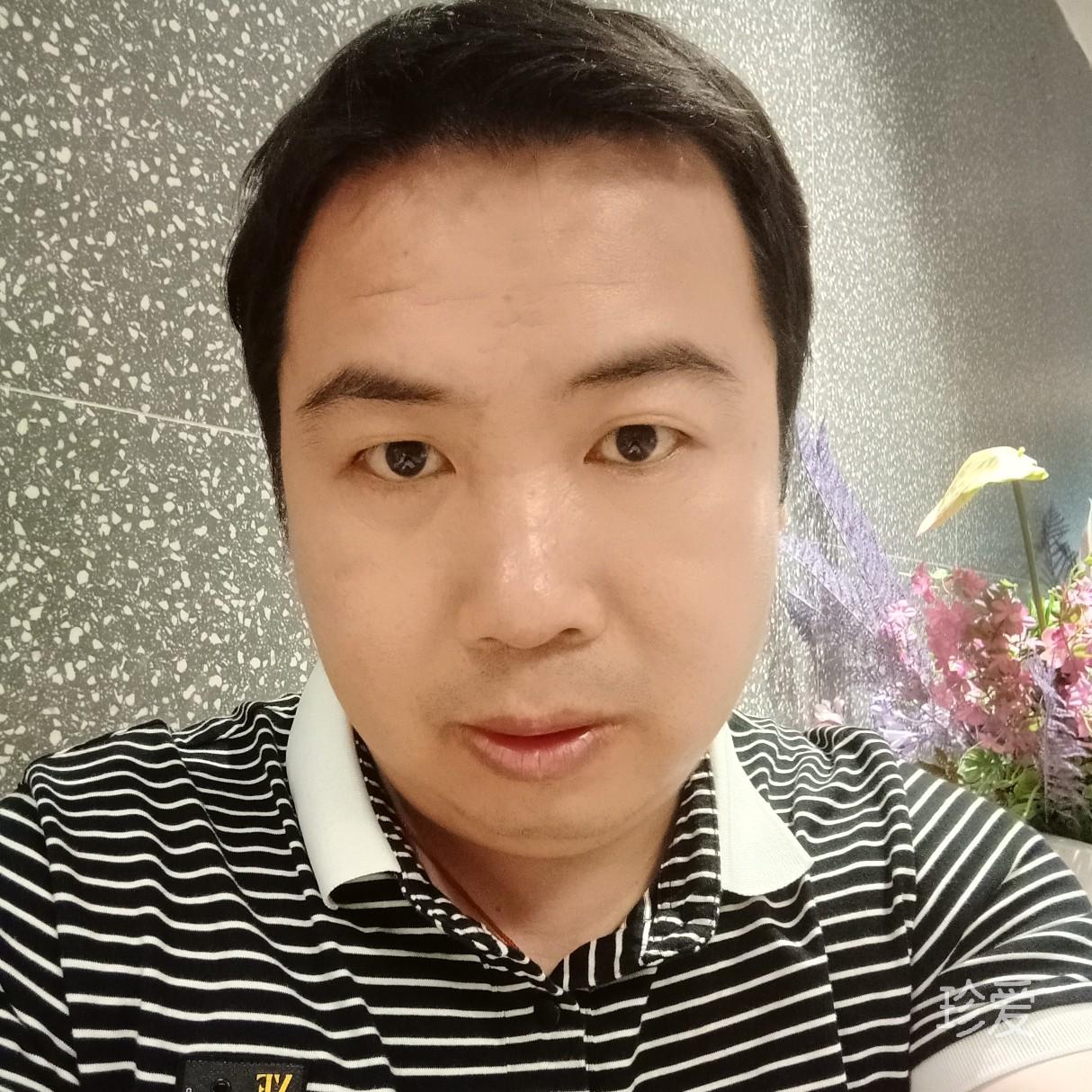 刘华