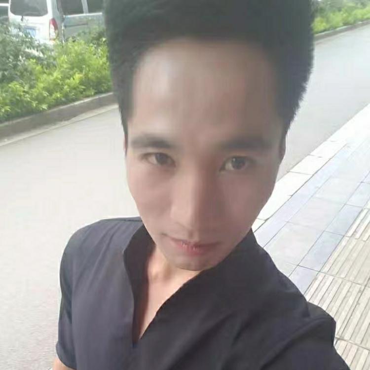 落叶牵绊着思念