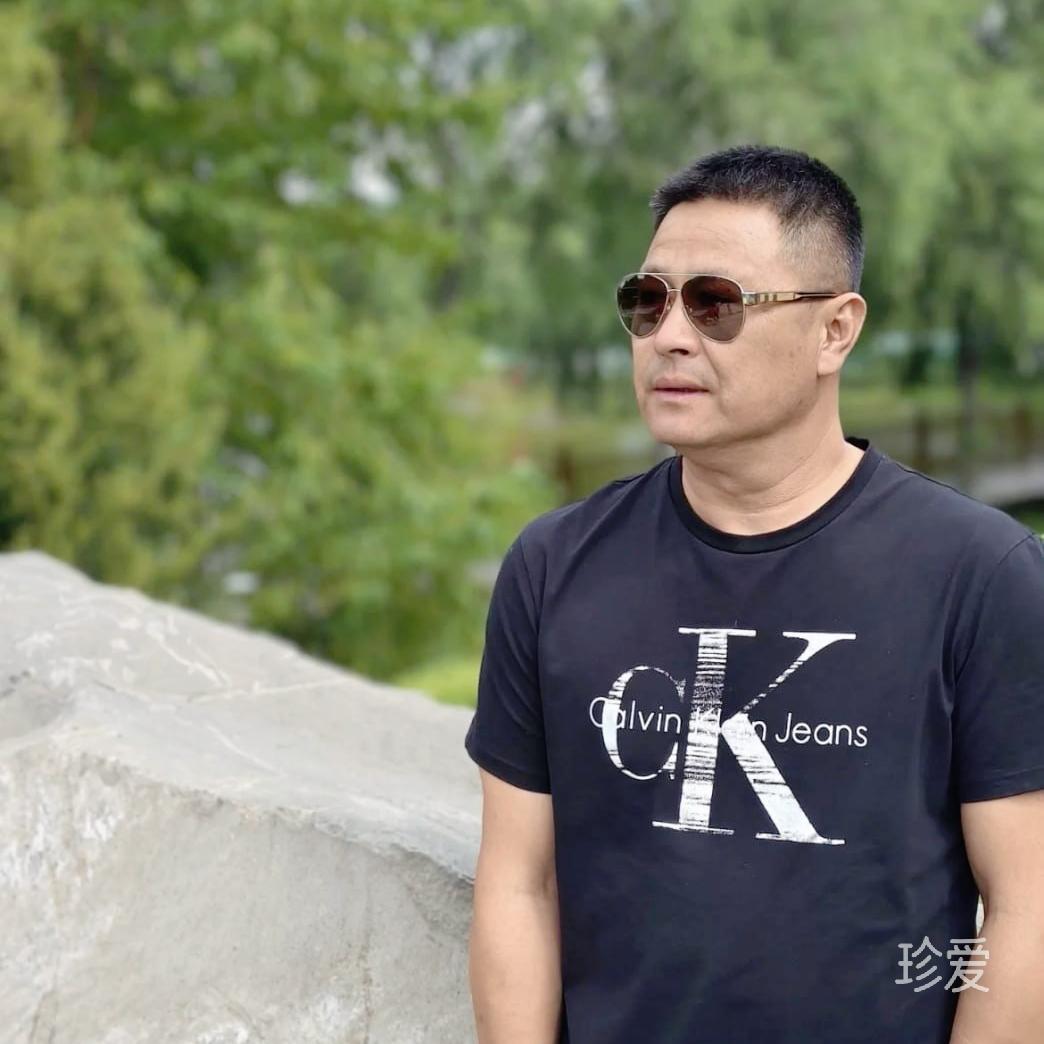 等待爱天意
