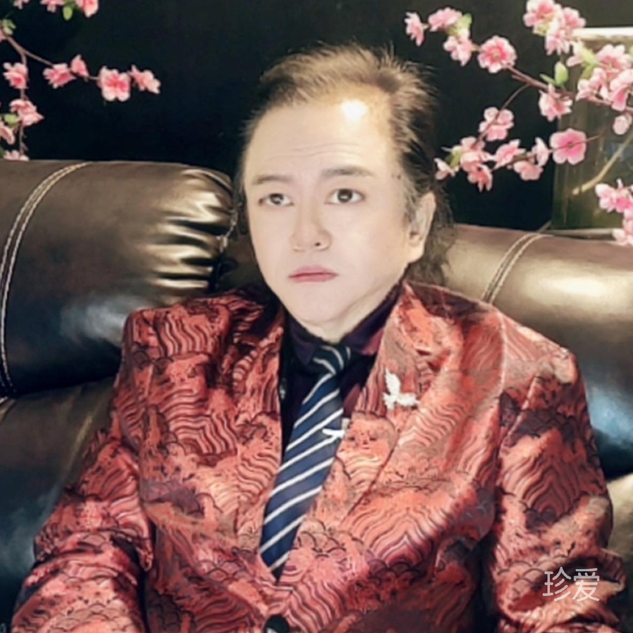 加拿大艾润先生