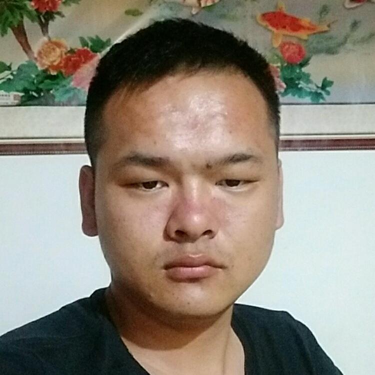 想戴戒指的男人