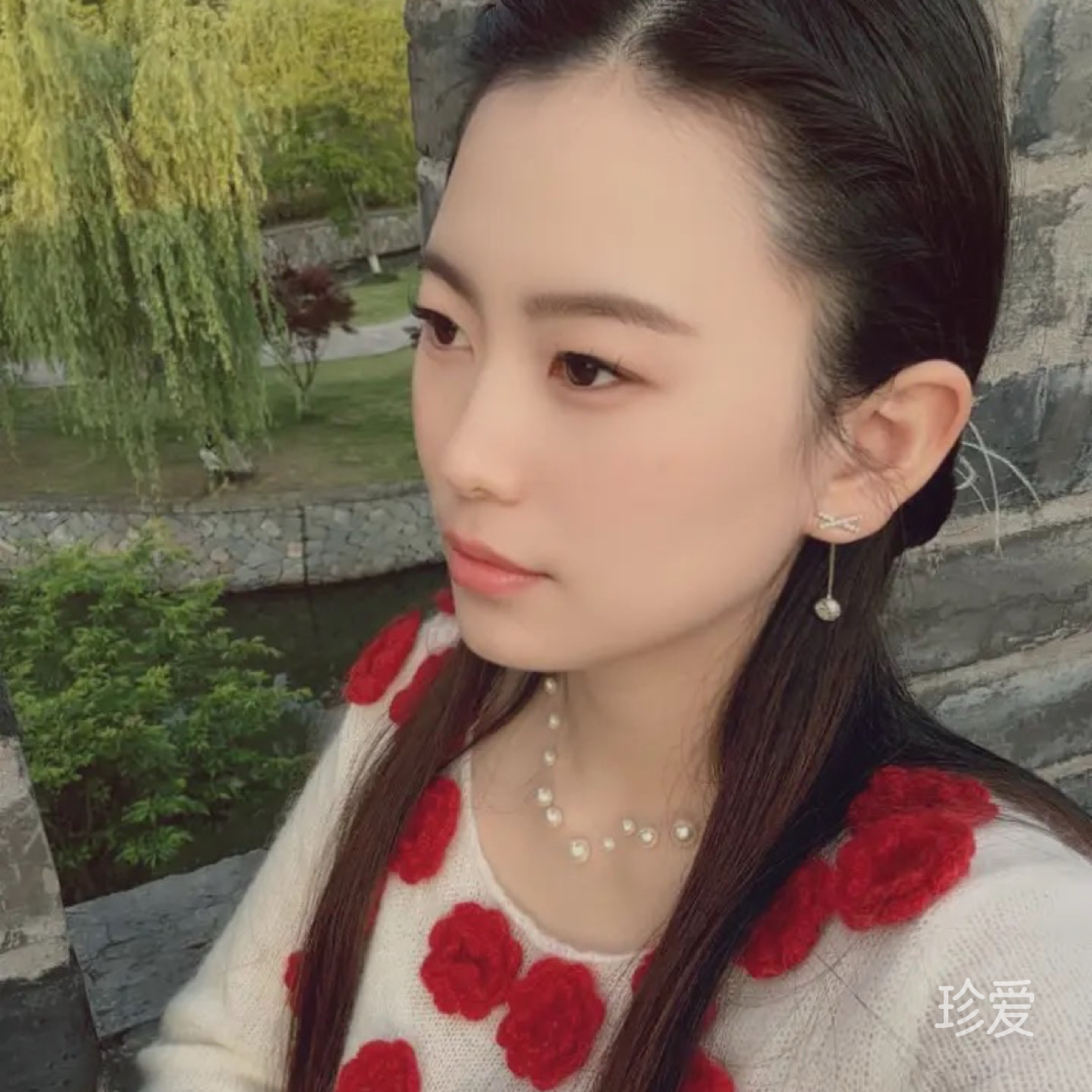 一朵天上的云