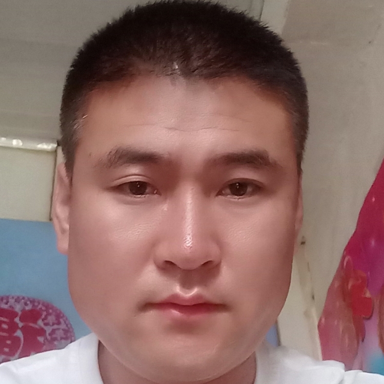 安安的做個陽光男