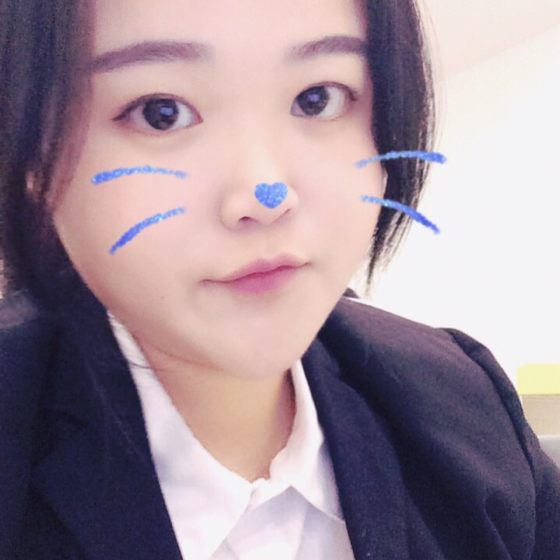 深夜中的螢火蟲(chóng)