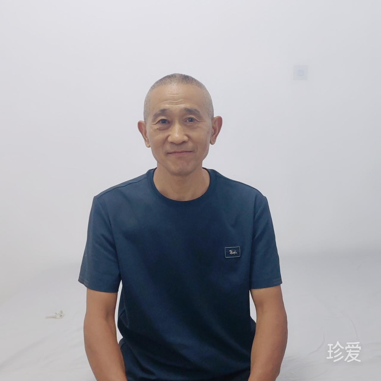 蔚蓝天空