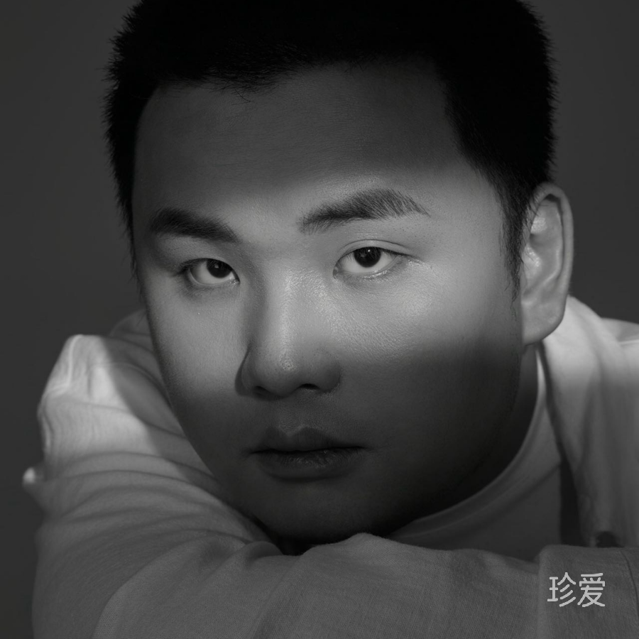 小r
