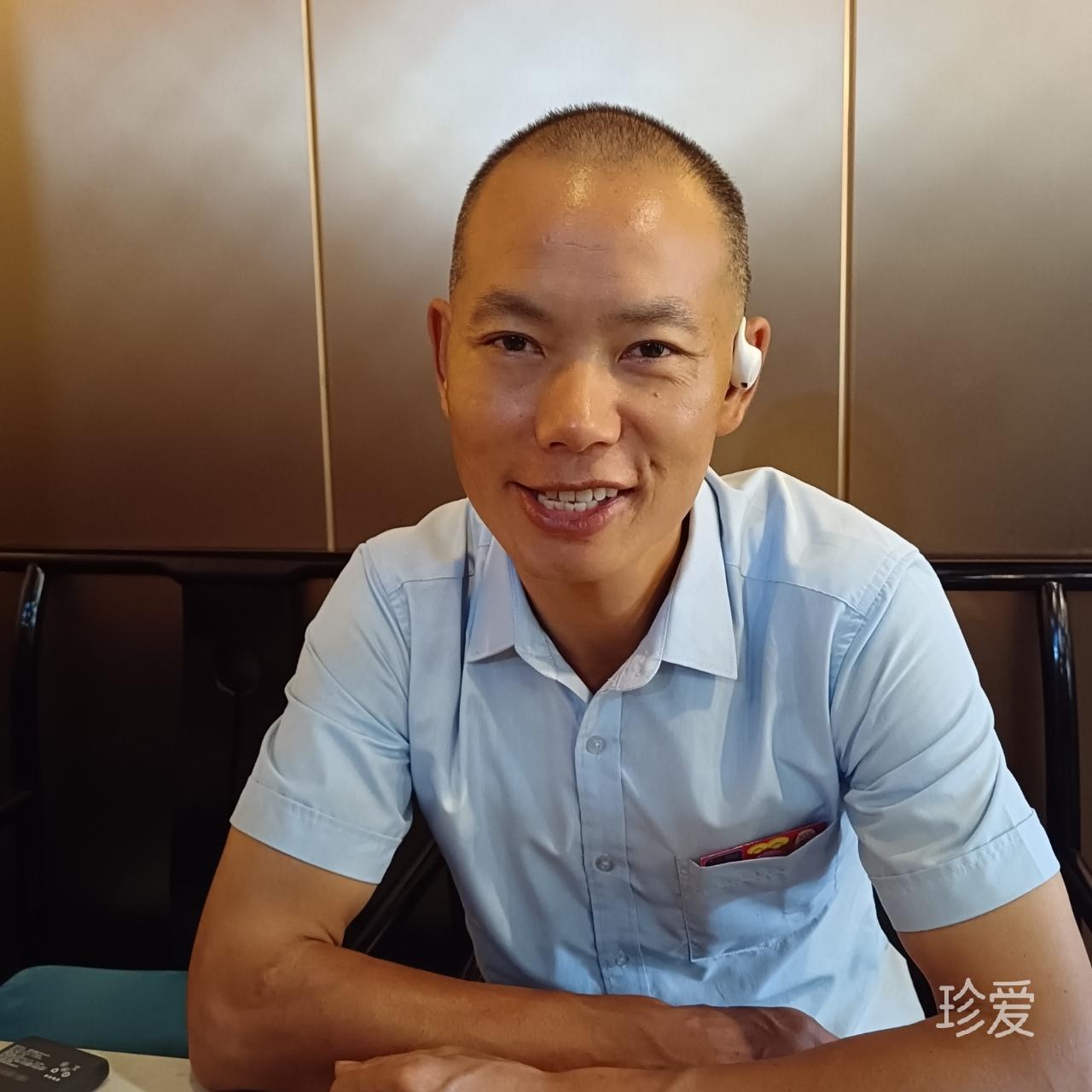 團(tuán)結(jié)一致奔小康