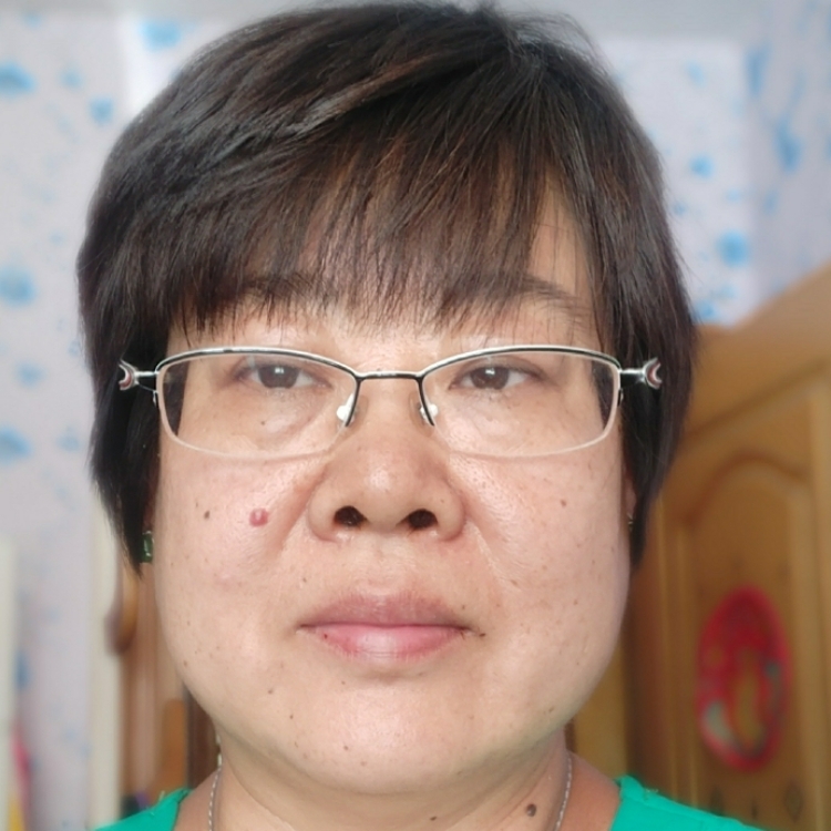 誰為我擋住裙角