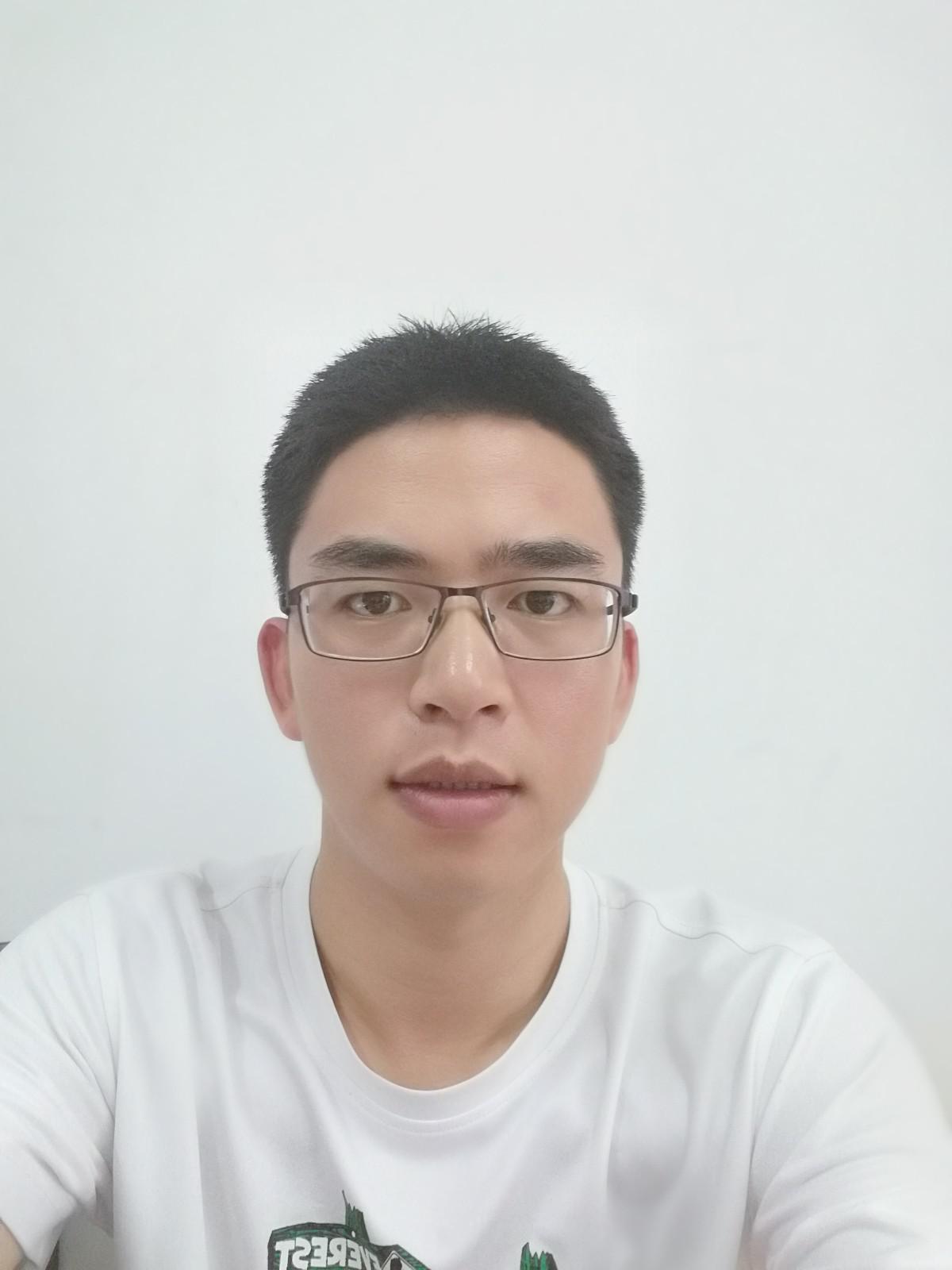 阿迪工