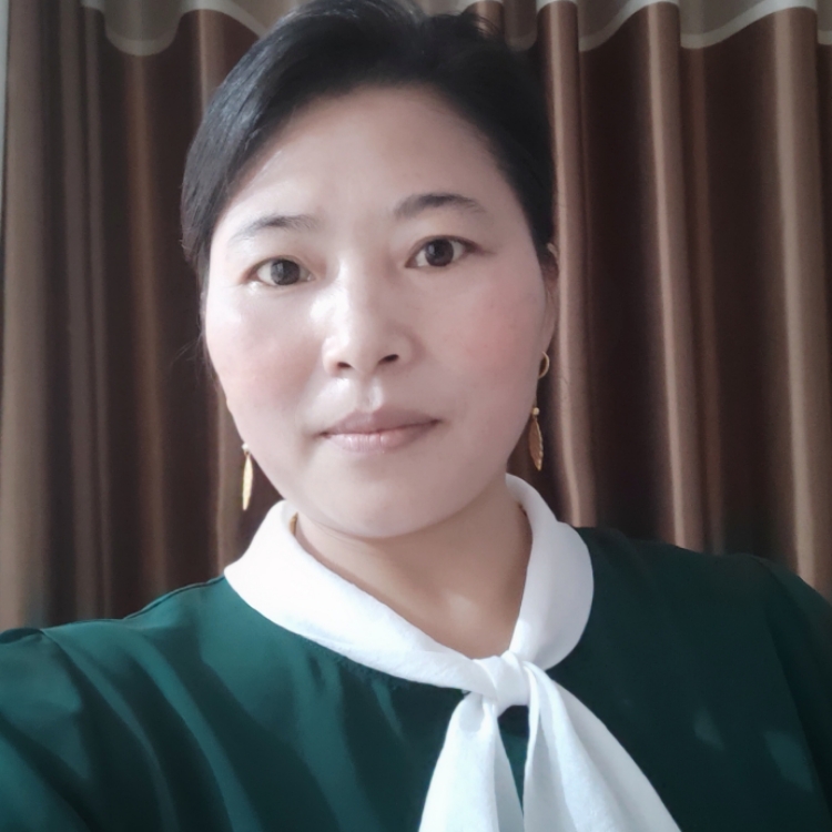 天边的云朵只聊天